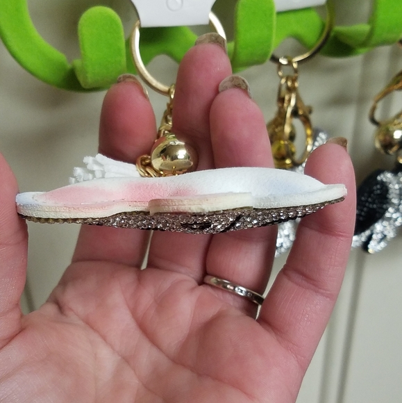 NWT Puffy Puppy Bling Tassel Keychain! 4 Color Choices! - Picture 14 of 16